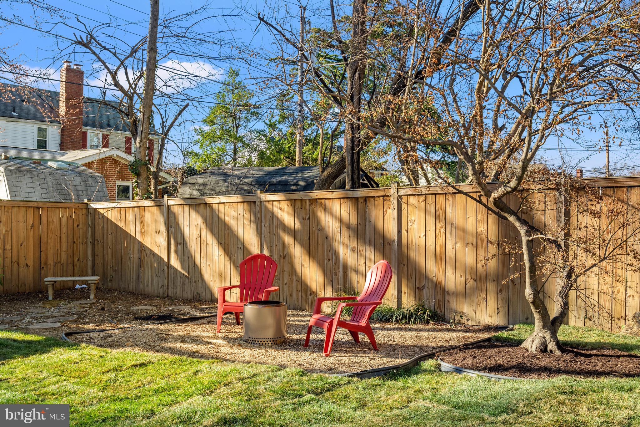 JEFFERSON MANOR - Residential