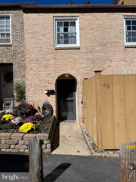 65 WEDGE LANE READING PA 19607