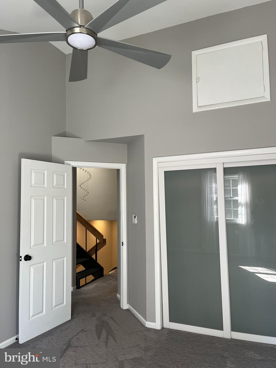 FLYING HILLS - Residential