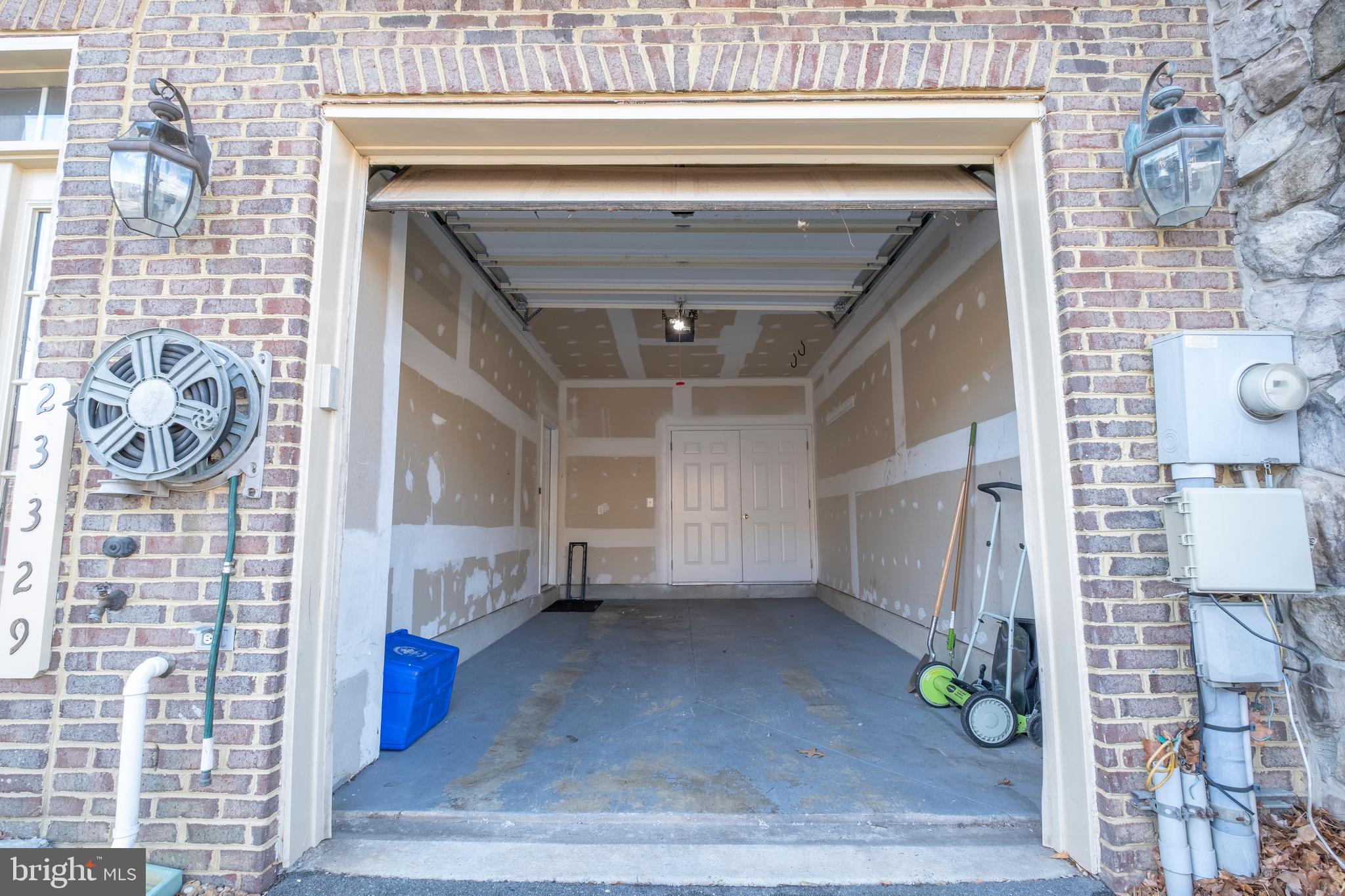 HIGHLANDS AT CLARKSBURG - Residential