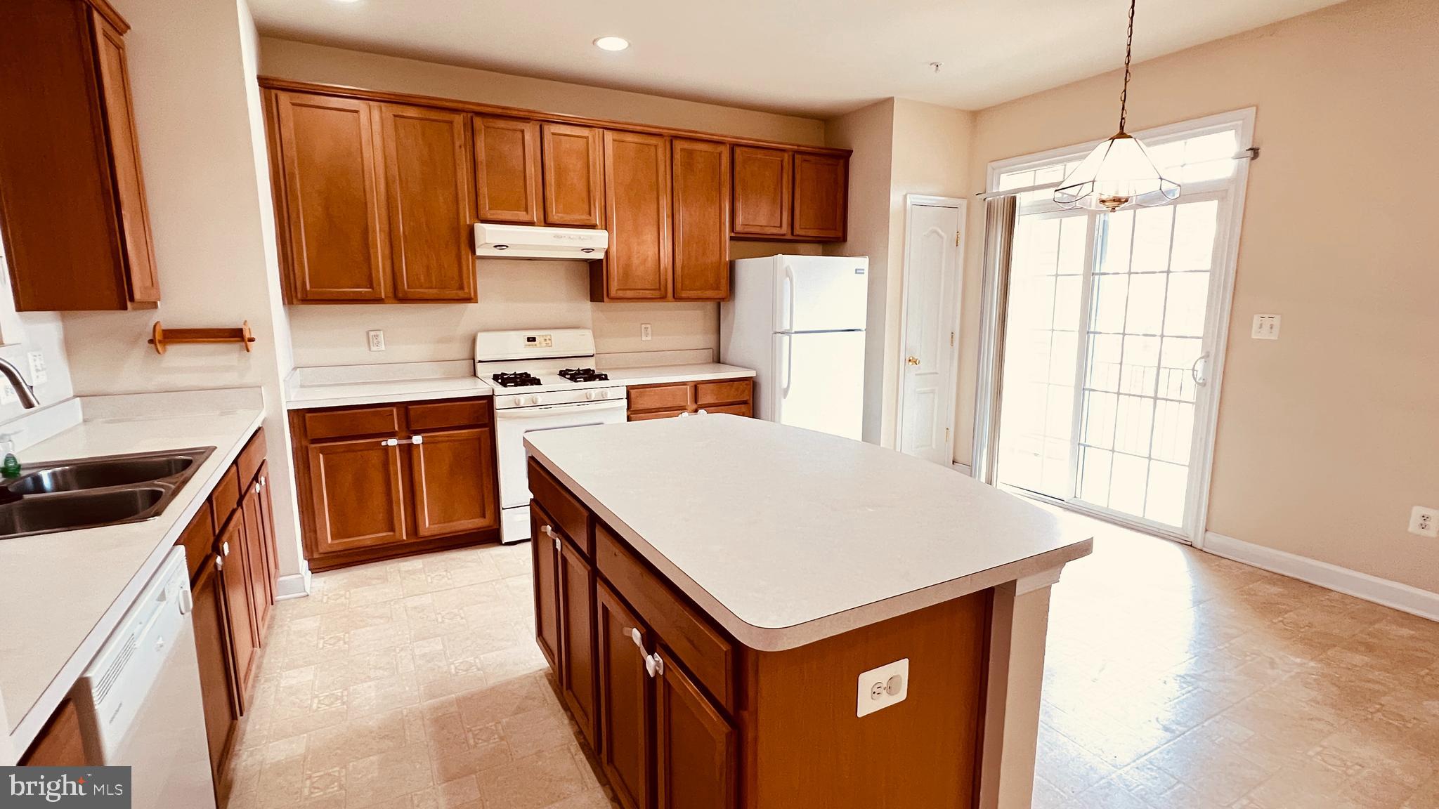 HIGHLANDS AT CLARKSBURG - Residential