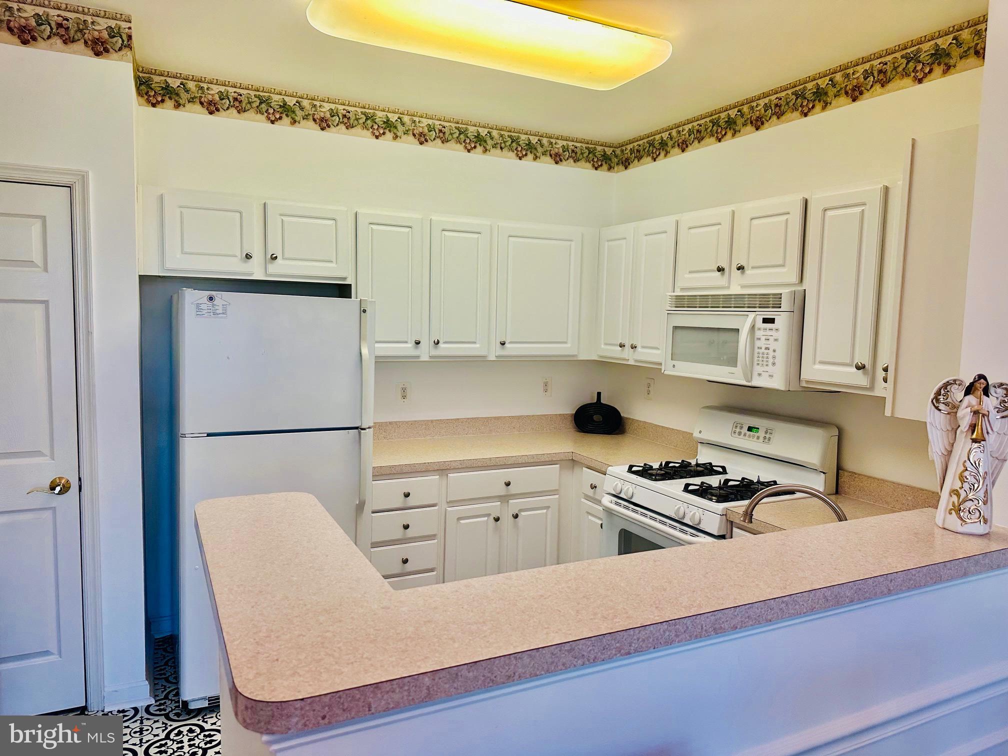 CAMERON GROVE - Residential