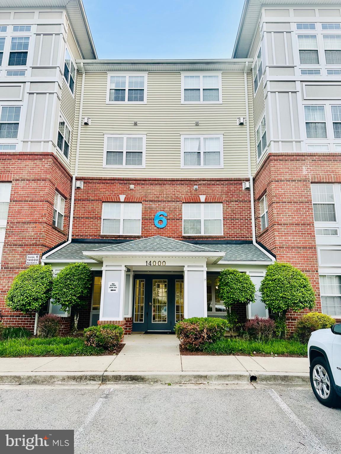 CAMERON GROVE - Residential