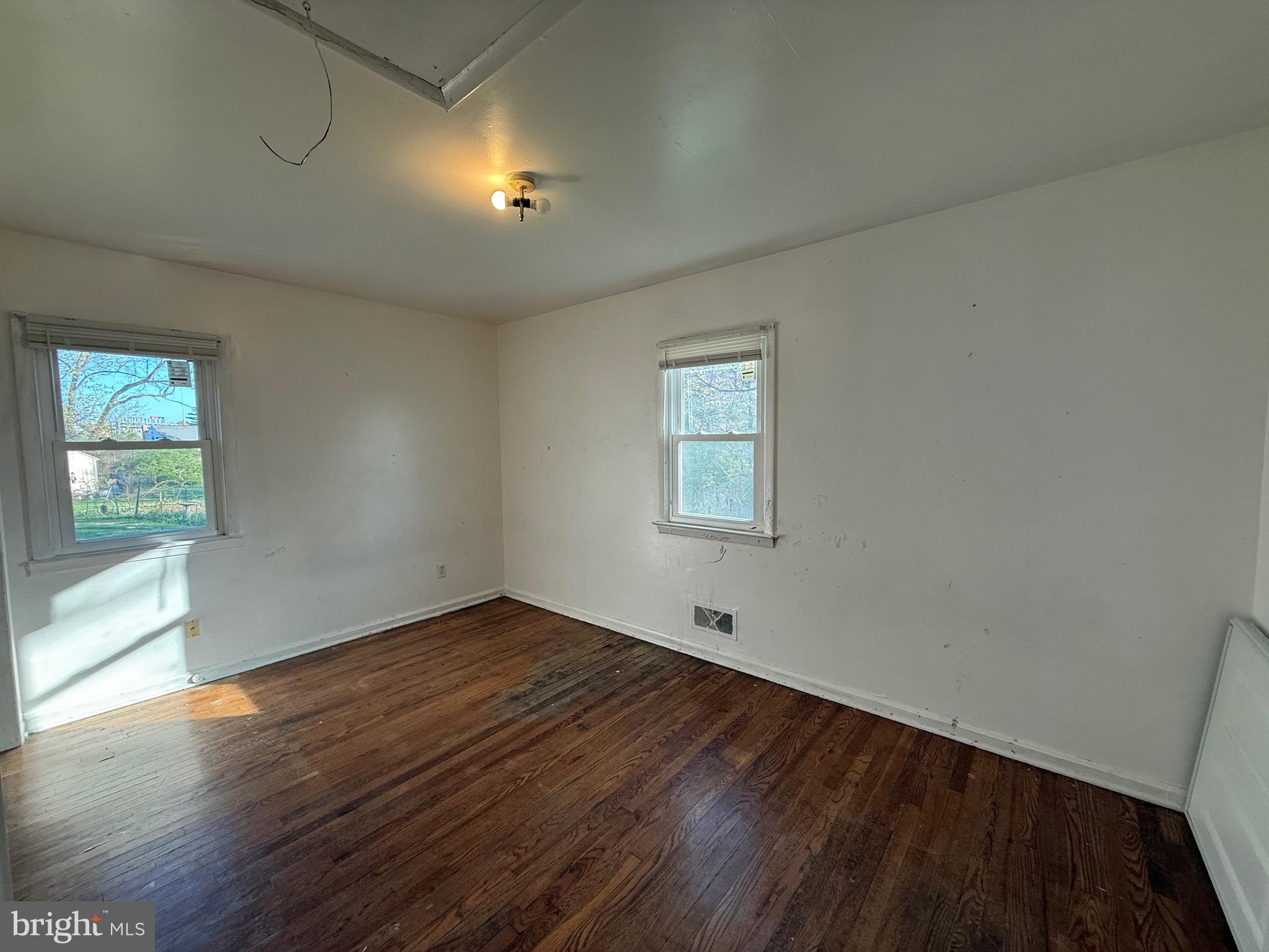 SWANWYCK GARDENS - Residential