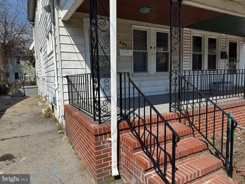Townhouse For Sale - 244 Euclid Avenue<br/> Mercer County, TRENTON, NJ 08609