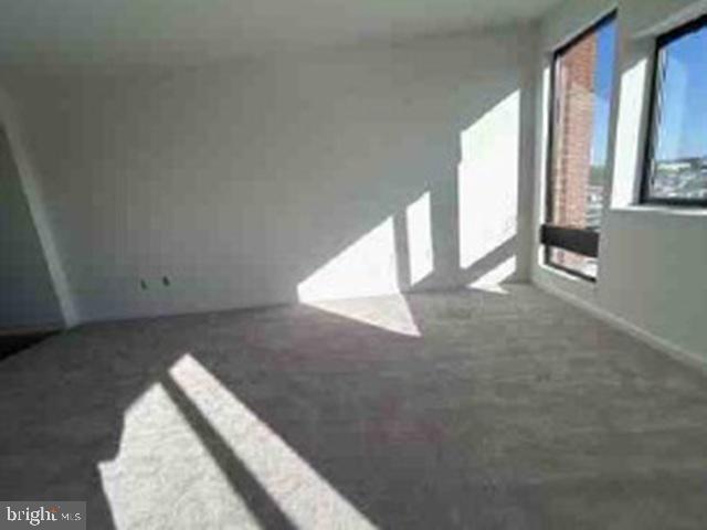 10 E LEE STREET 1002-1003