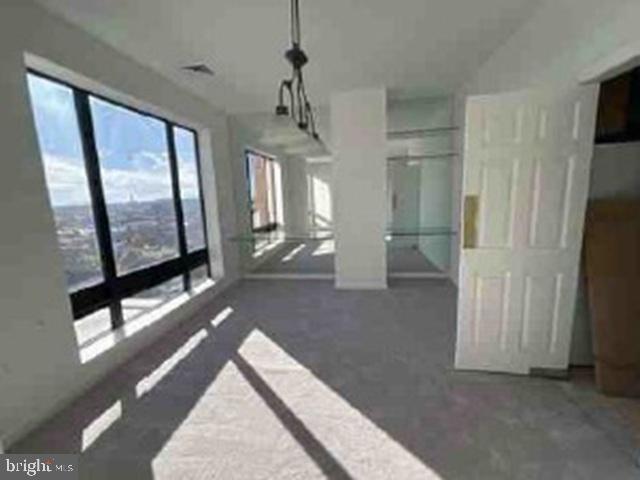 10 E LEE STREET 1002-1003