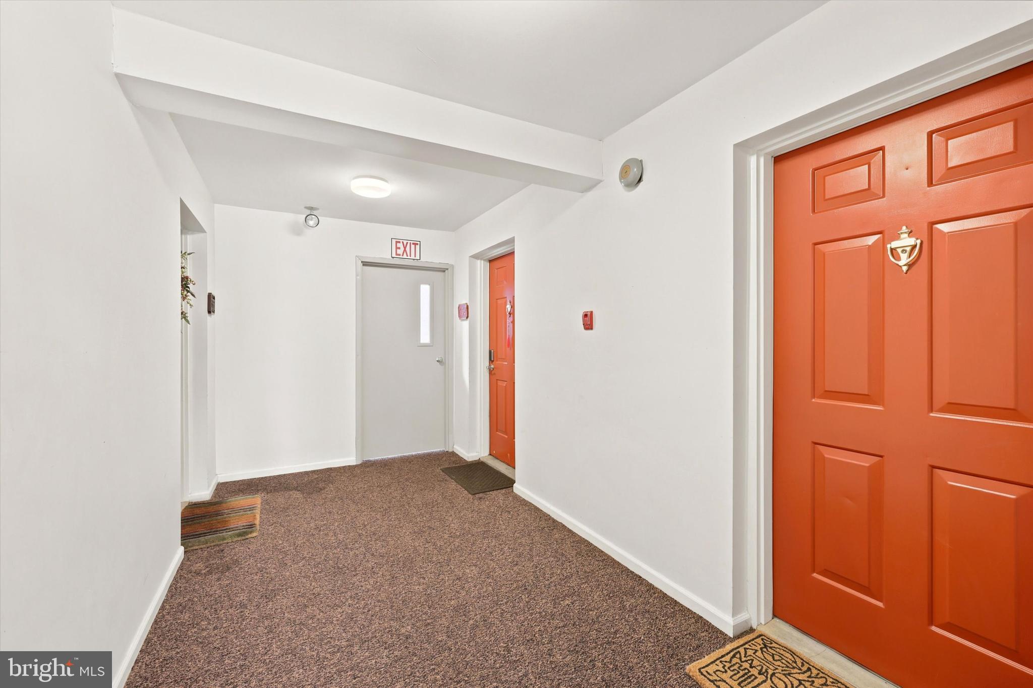 332 WASHINGTON PLACE 32