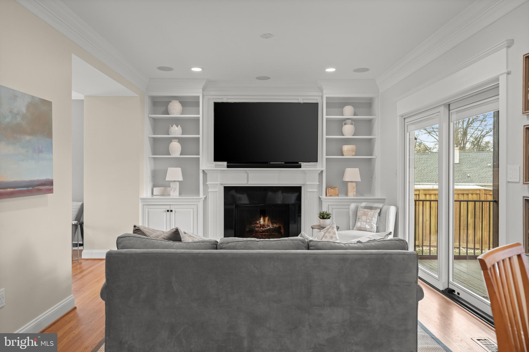 TARA - LEEWAY HEIGHTS - Residential