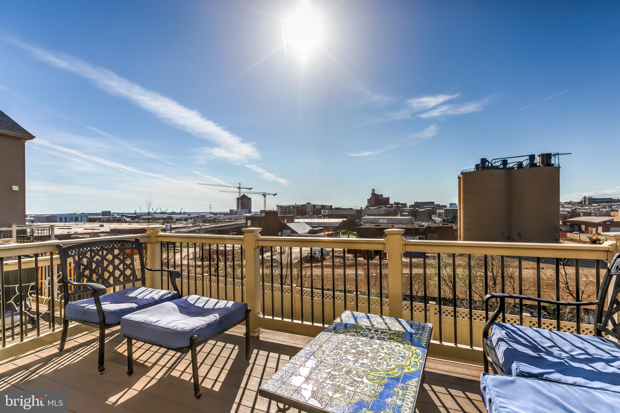 O'DONNELL SQUARE - Residential