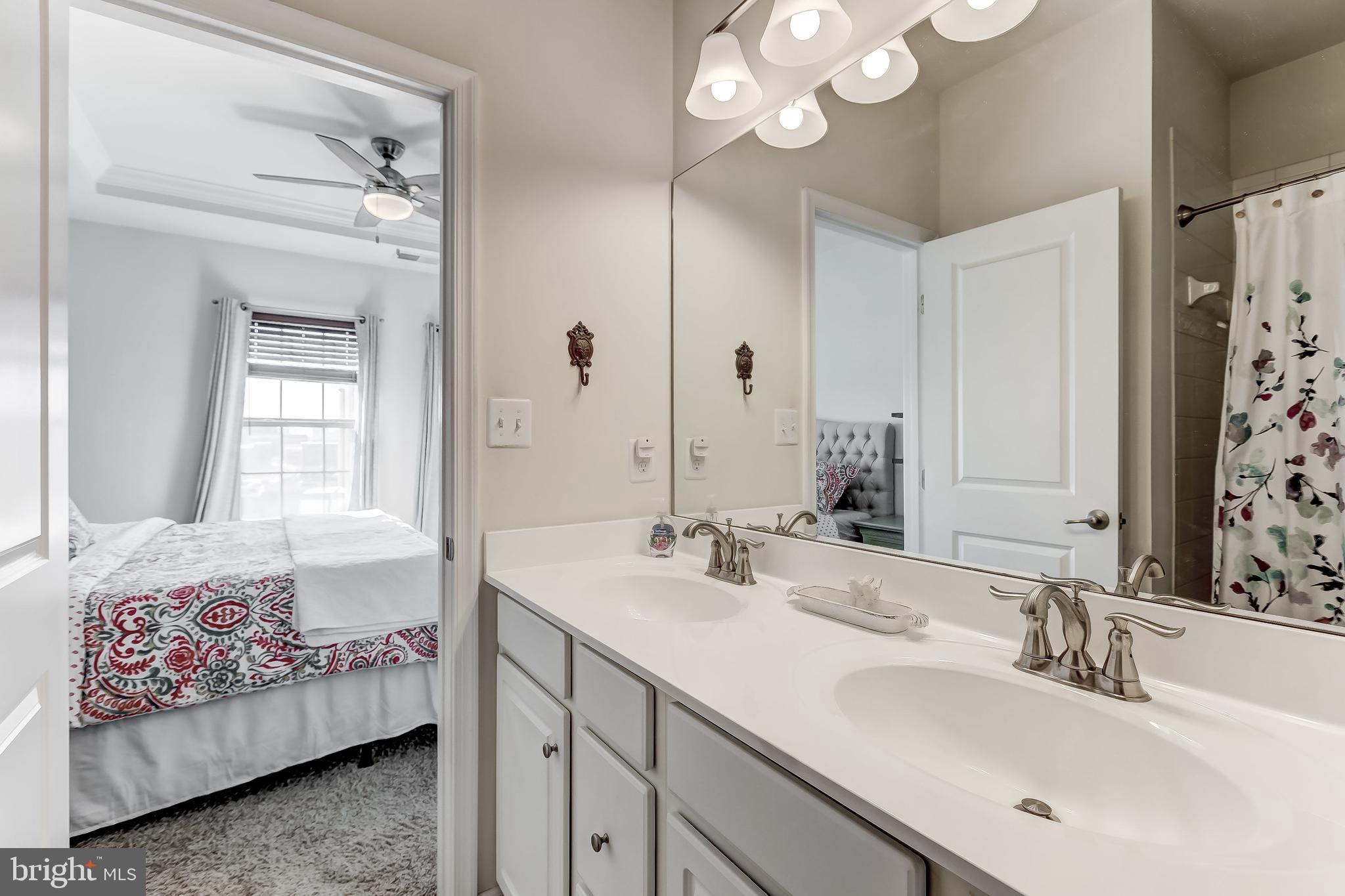 O'DONNELL SQUARE - Residential