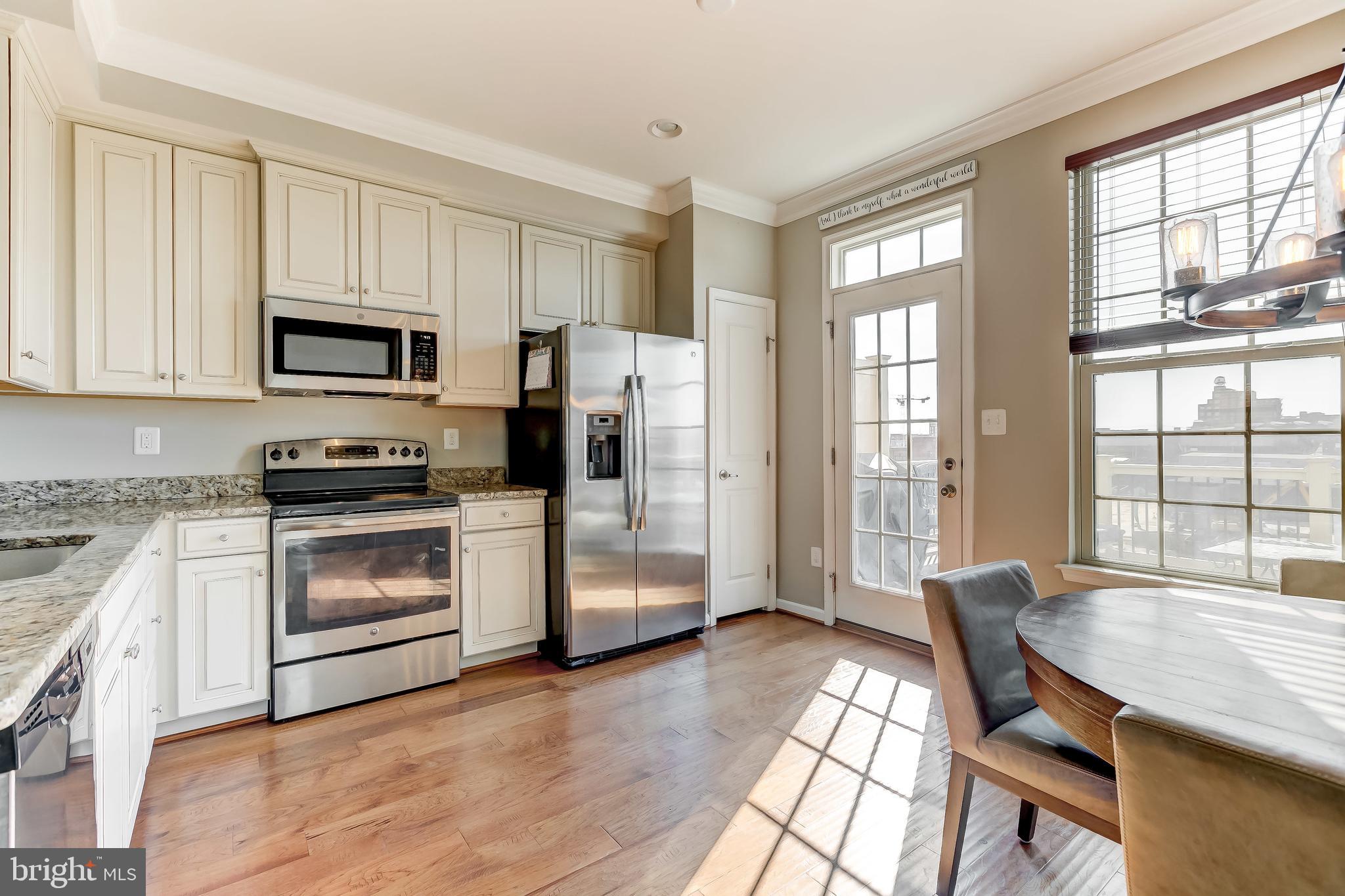 O'DONNELL SQUARE - Residential