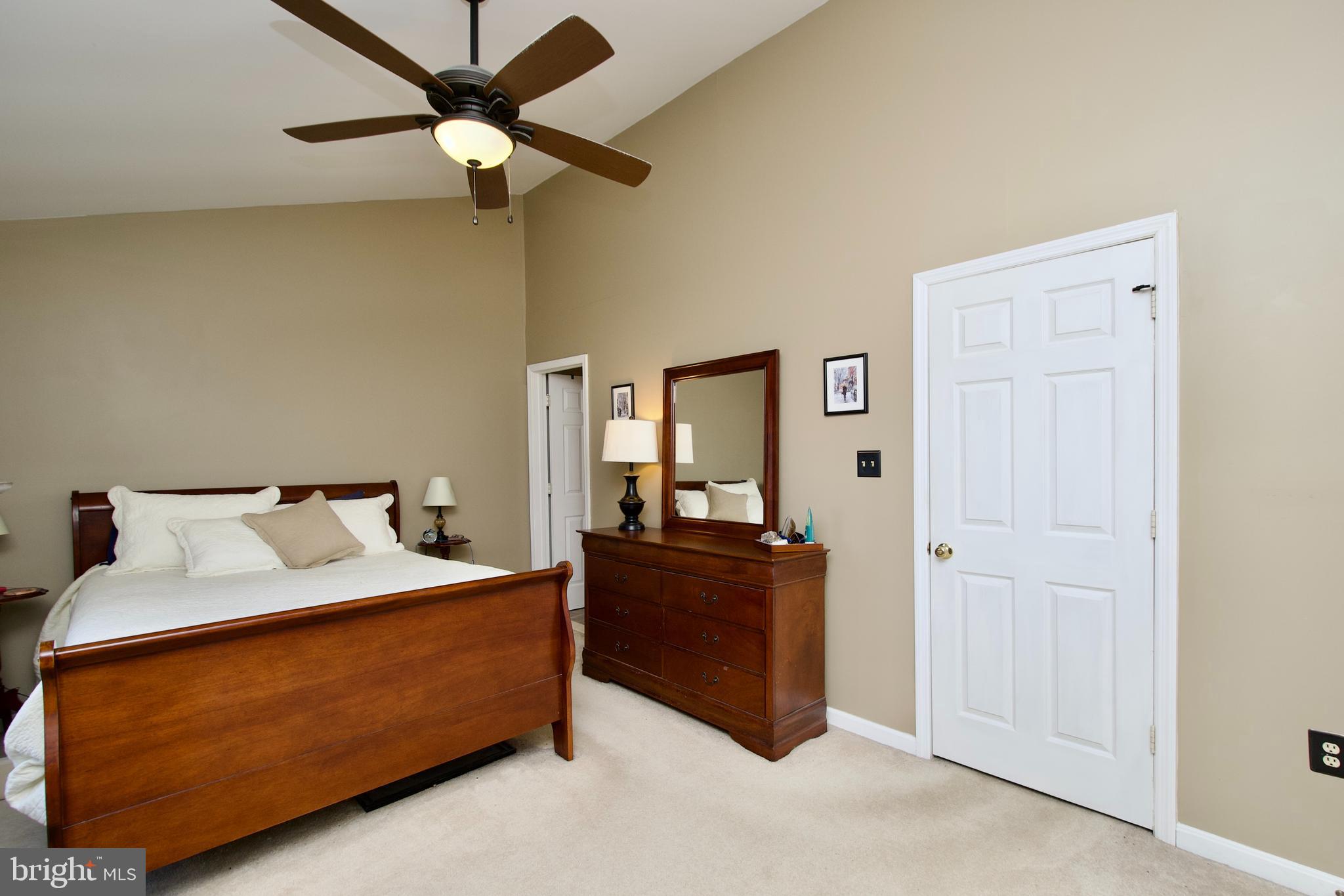 ROLLING BROOK - Residential