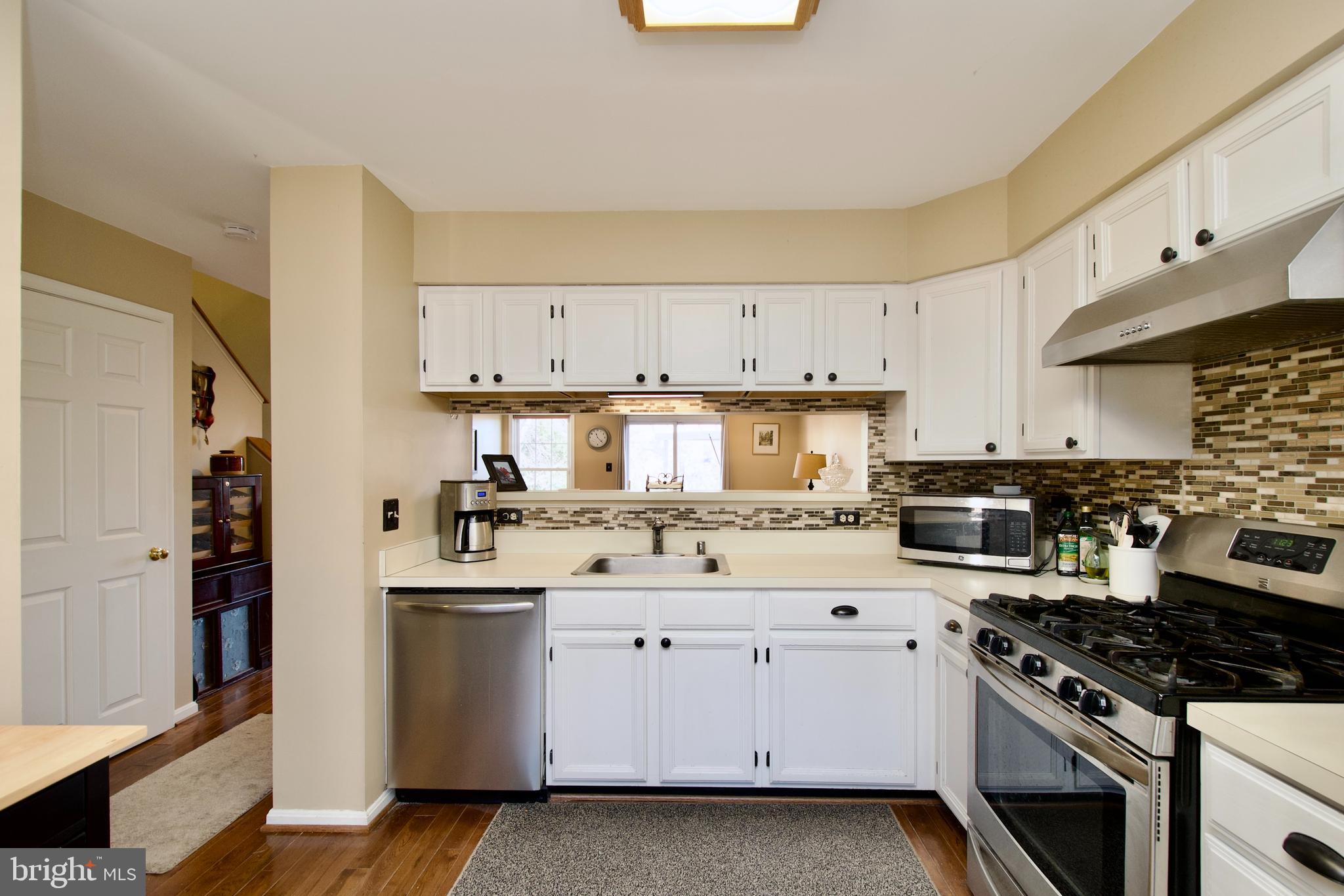 ROLLING BROOK - Residential