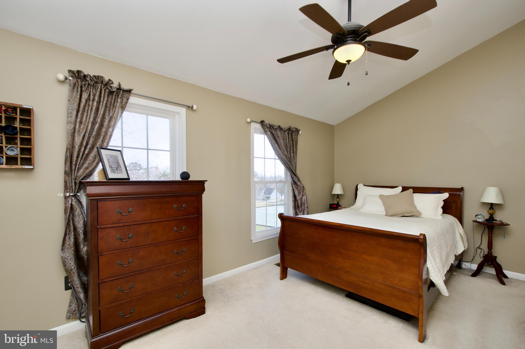 ROLLING BROOK - Residential