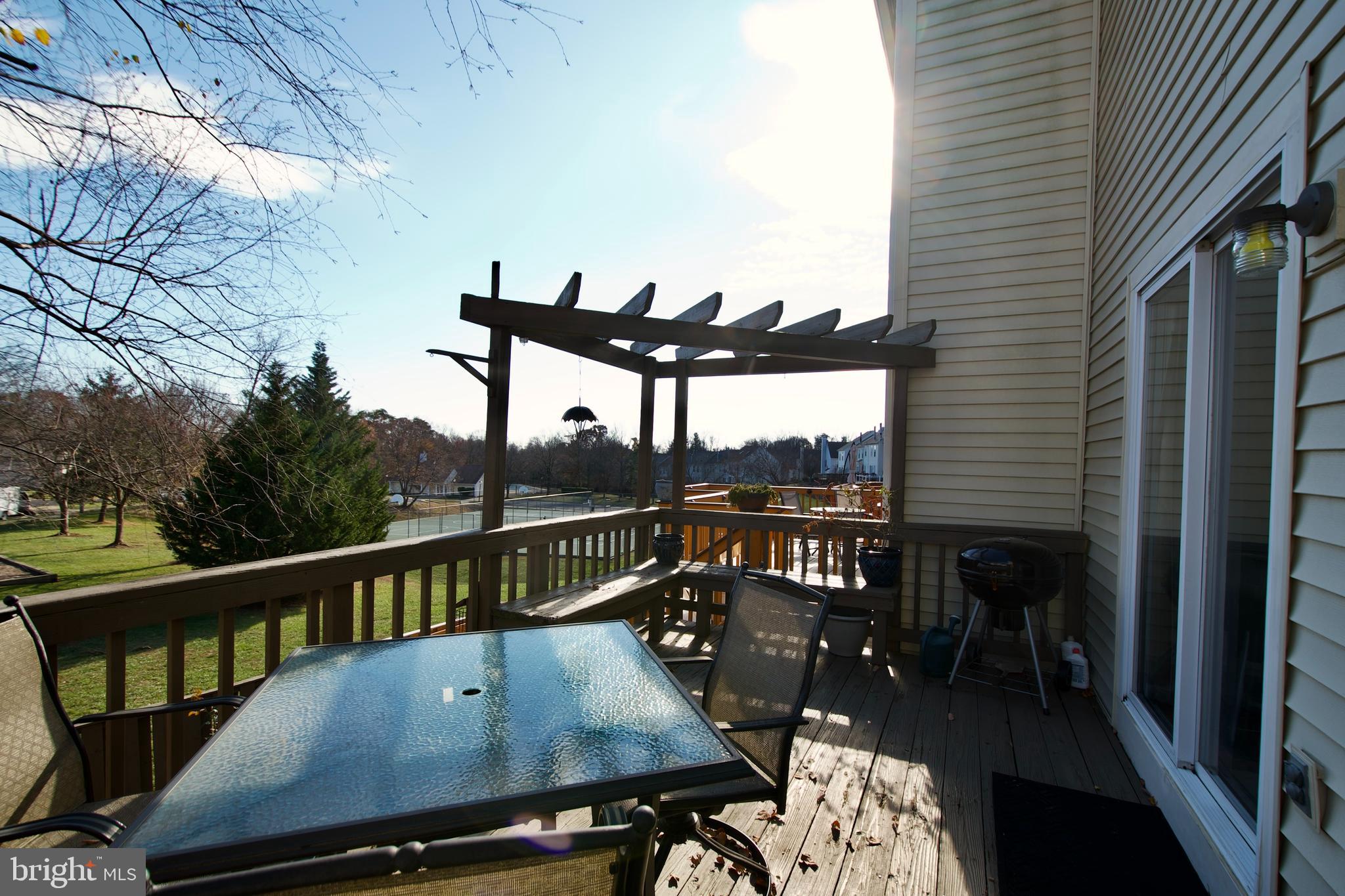 ROLLING BROOK - Residential