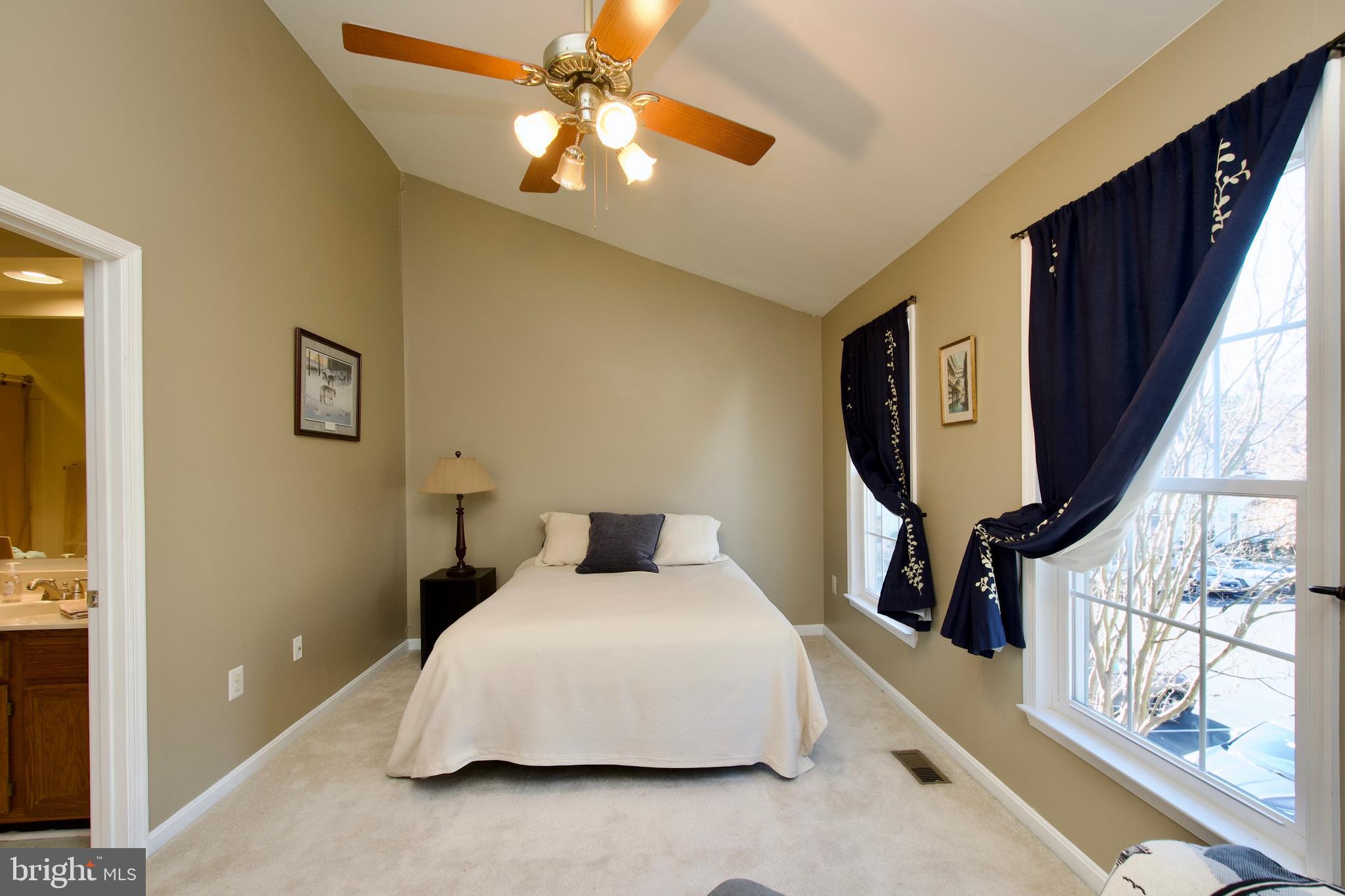 ROLLING BROOK - Residential