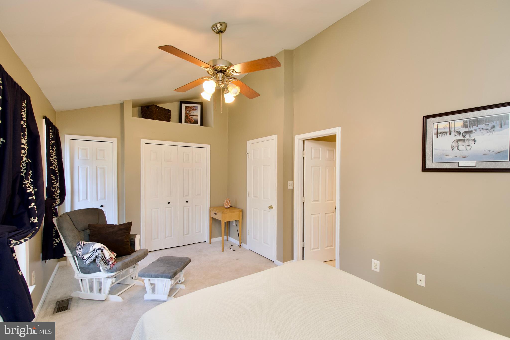 ROLLING BROOK - Residential