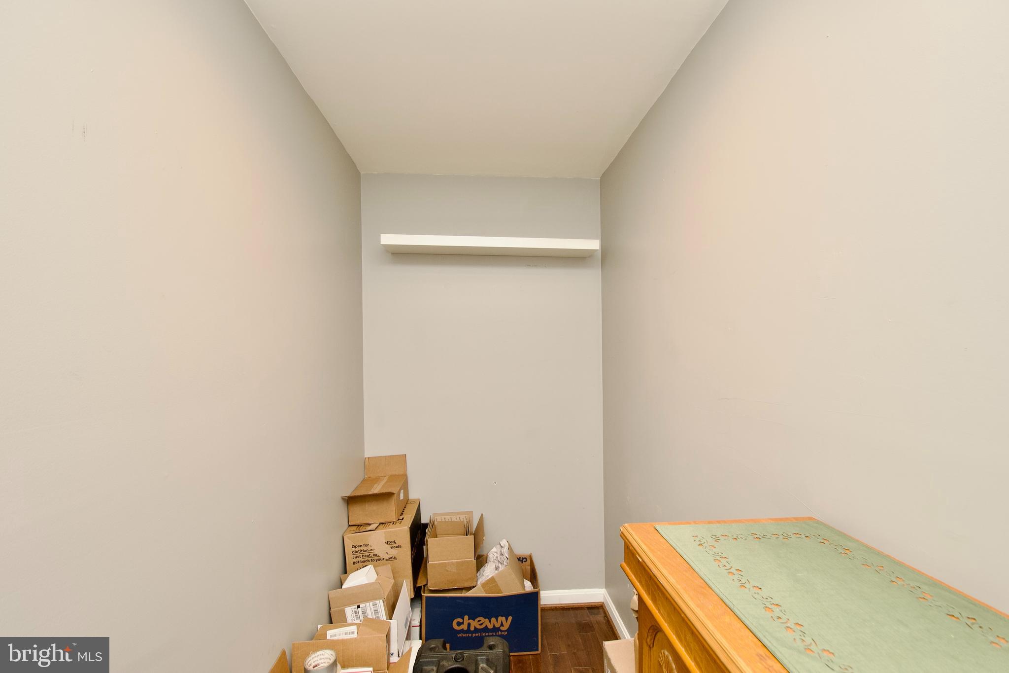 ROLLING BROOK - Residential