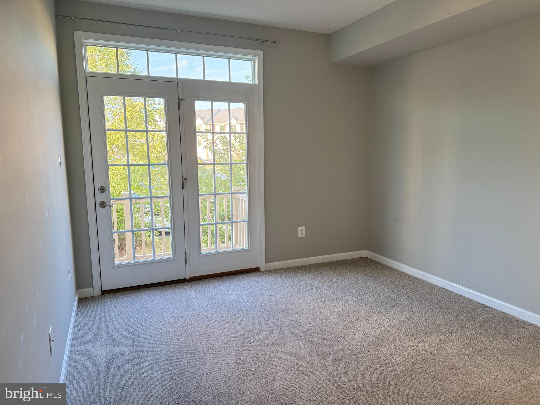 OAKDALE VILLAGE - Residential Lease