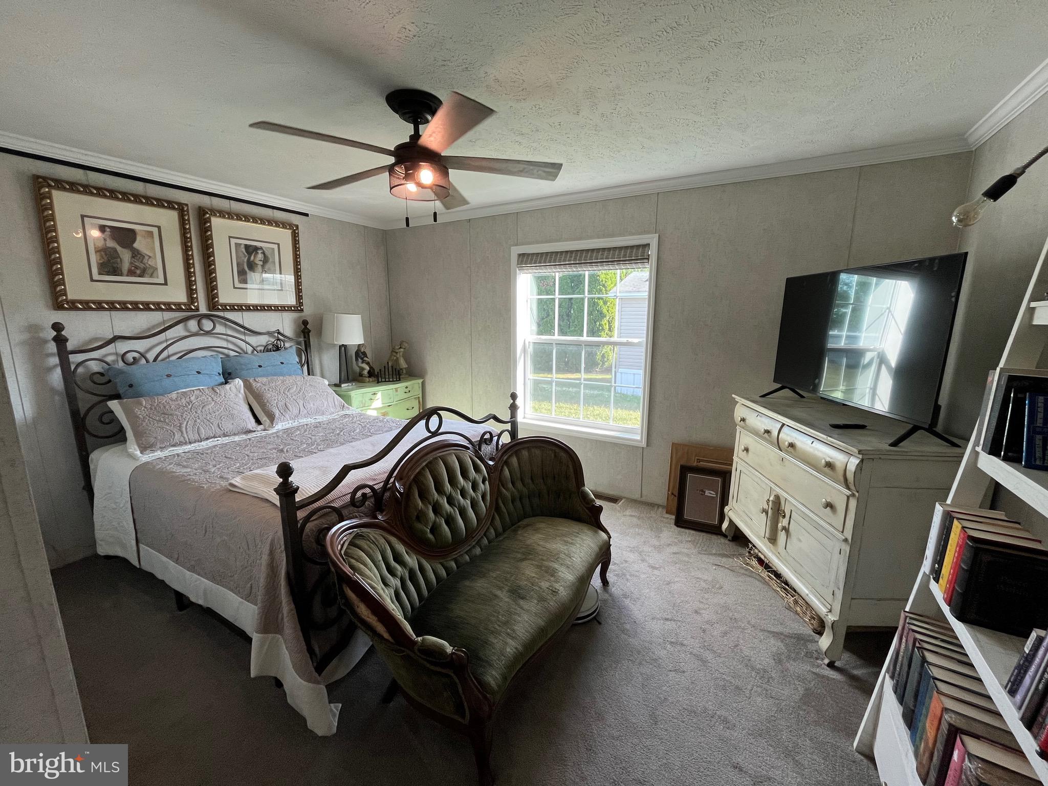 PENNWOOD CROSSING - Residential