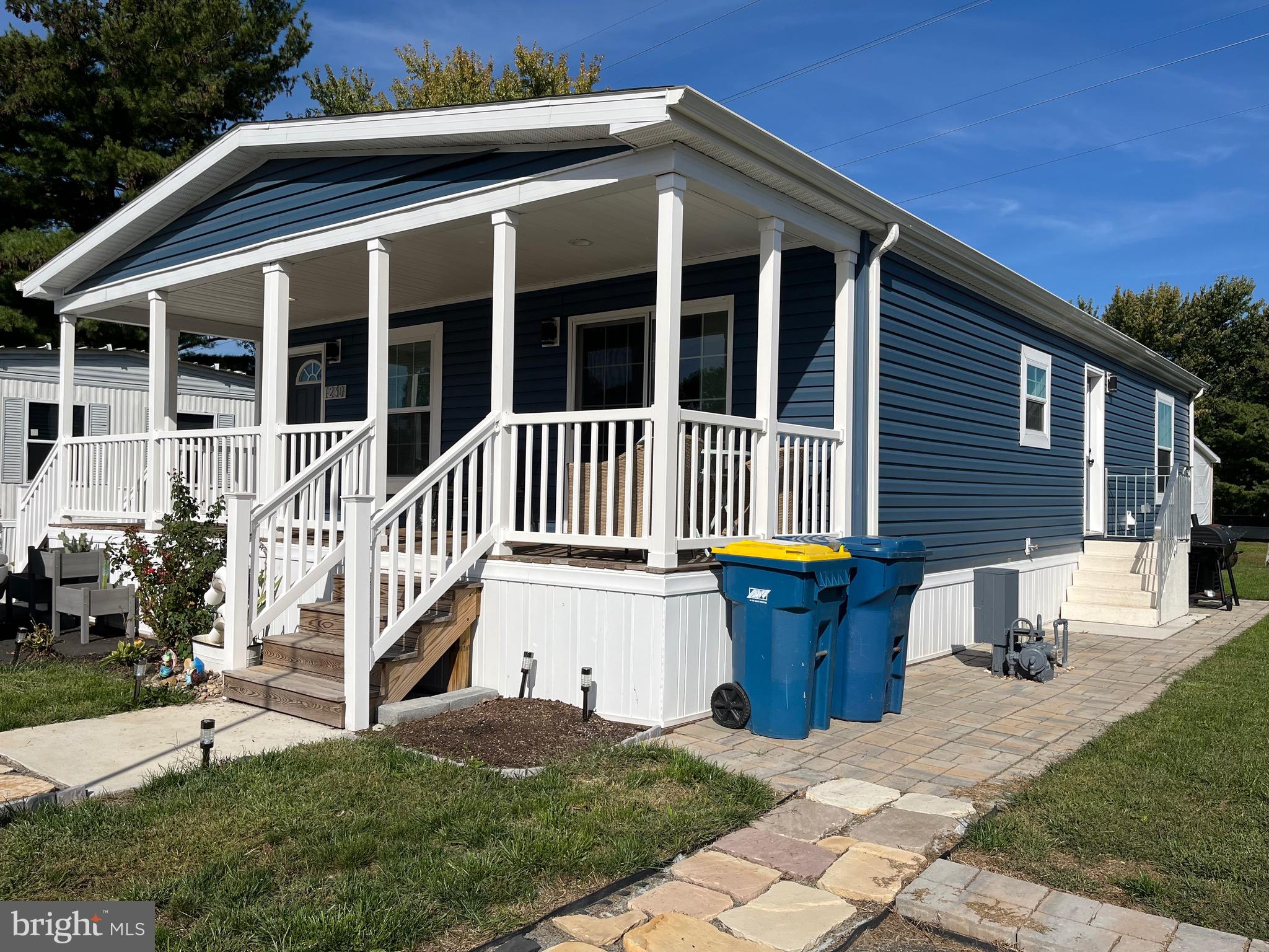 PENNWOOD CROSSING - Residential