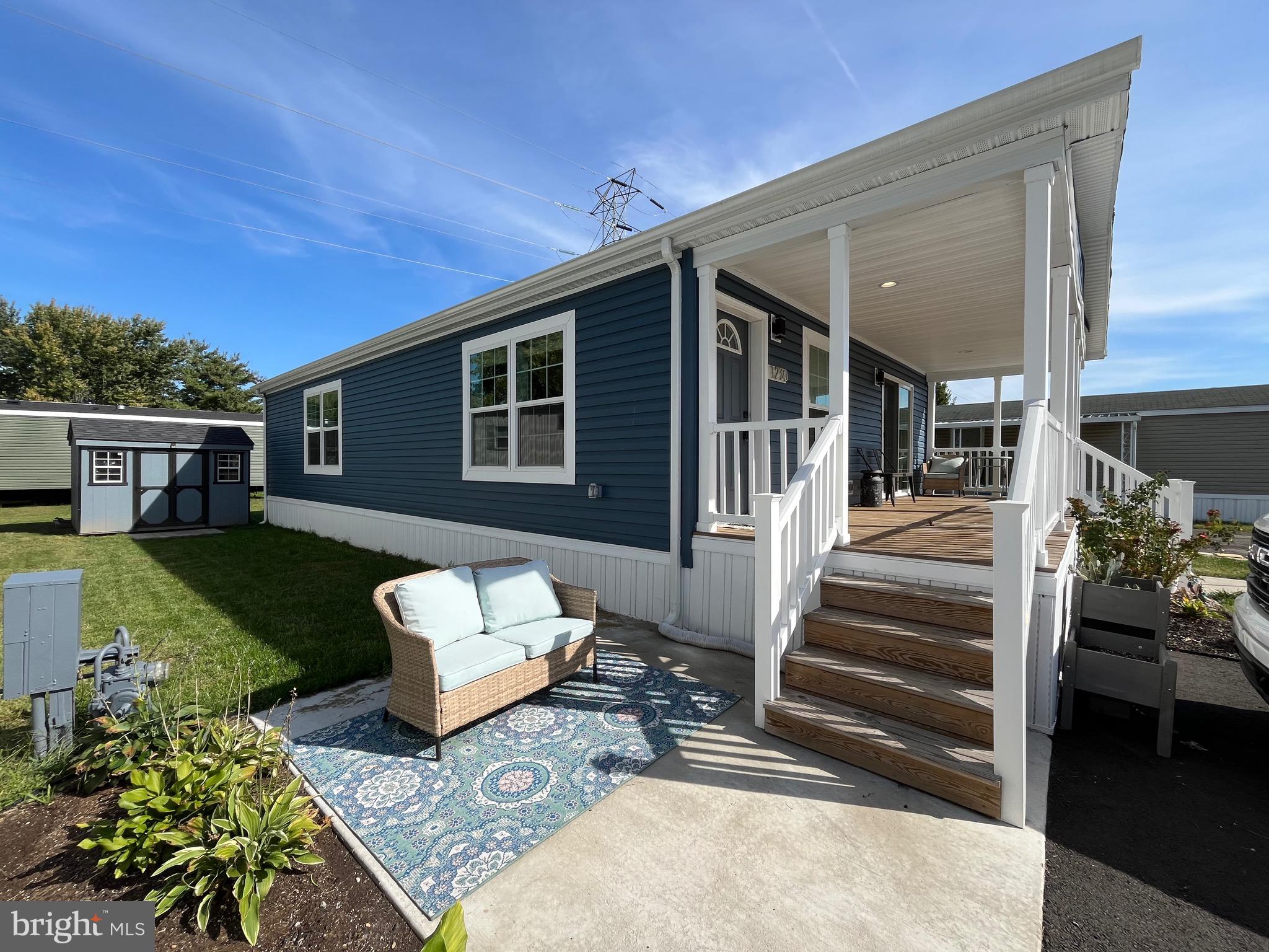 PENNWOOD CROSSING - Residential