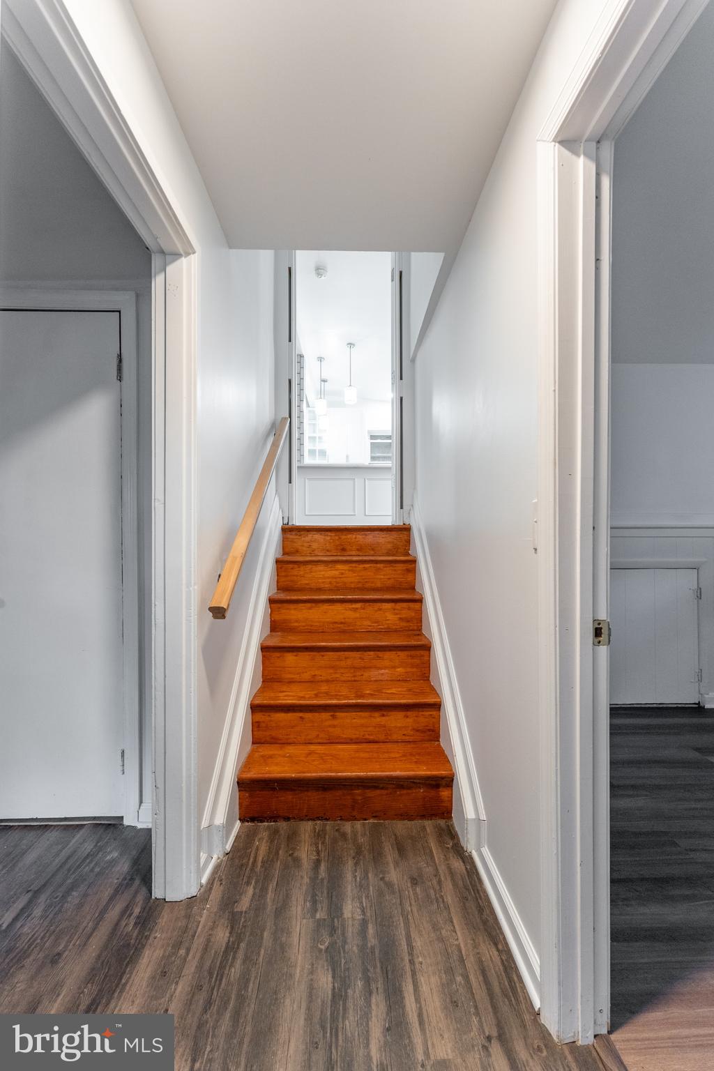 GREENWOOD KNOLLS - Residential