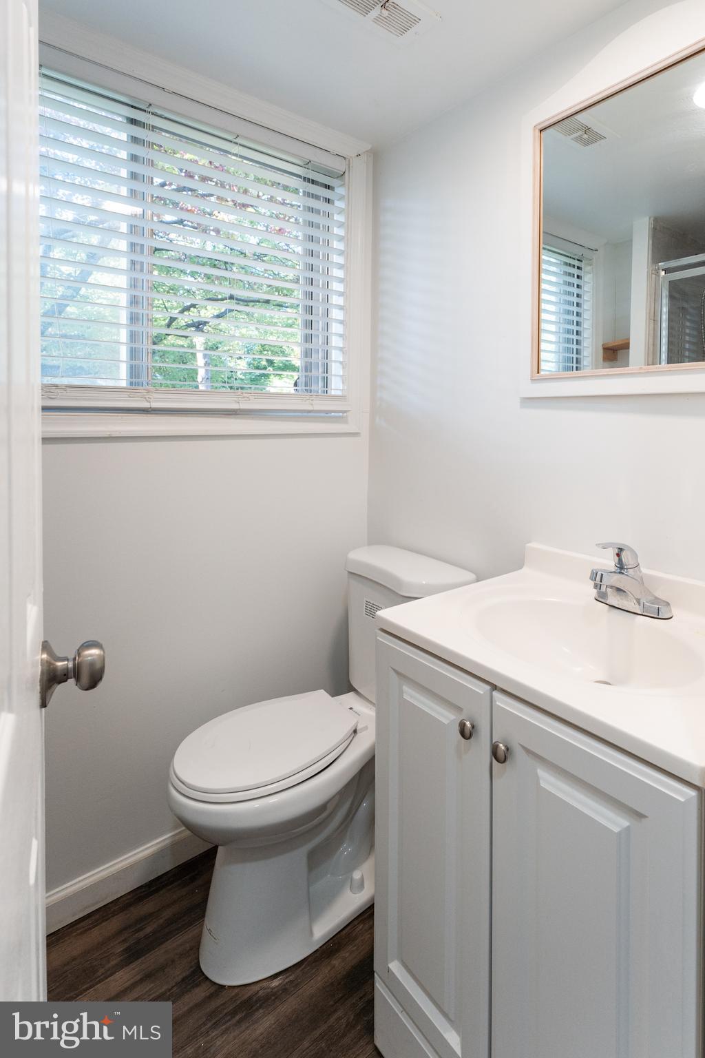 GREENWOOD KNOLLS - Residential