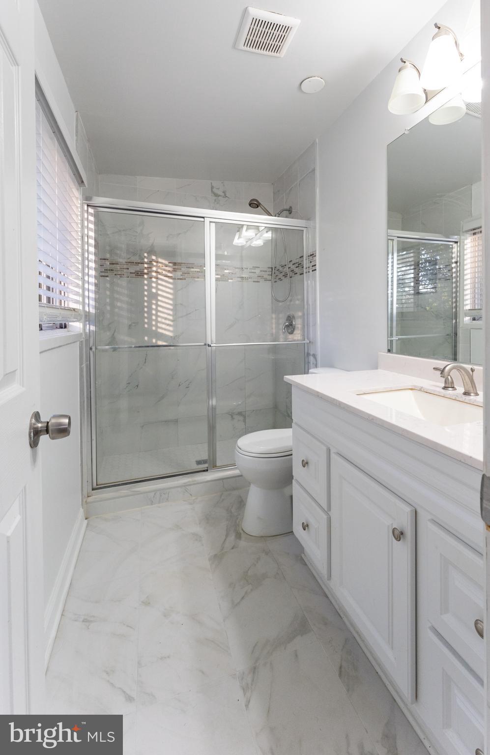 GREENWOOD KNOLLS - Residential