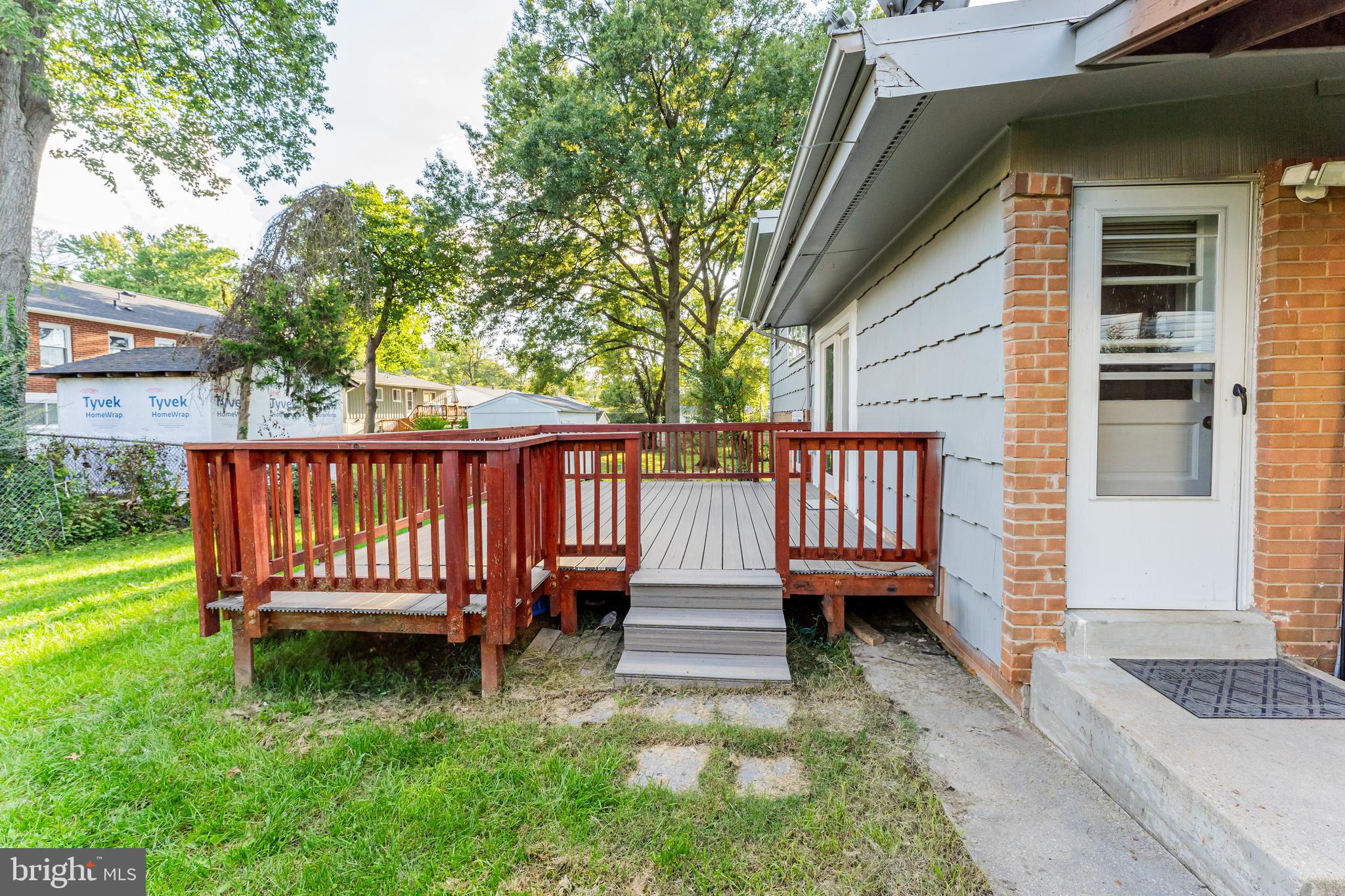 GREENWOOD KNOLLS - Residential