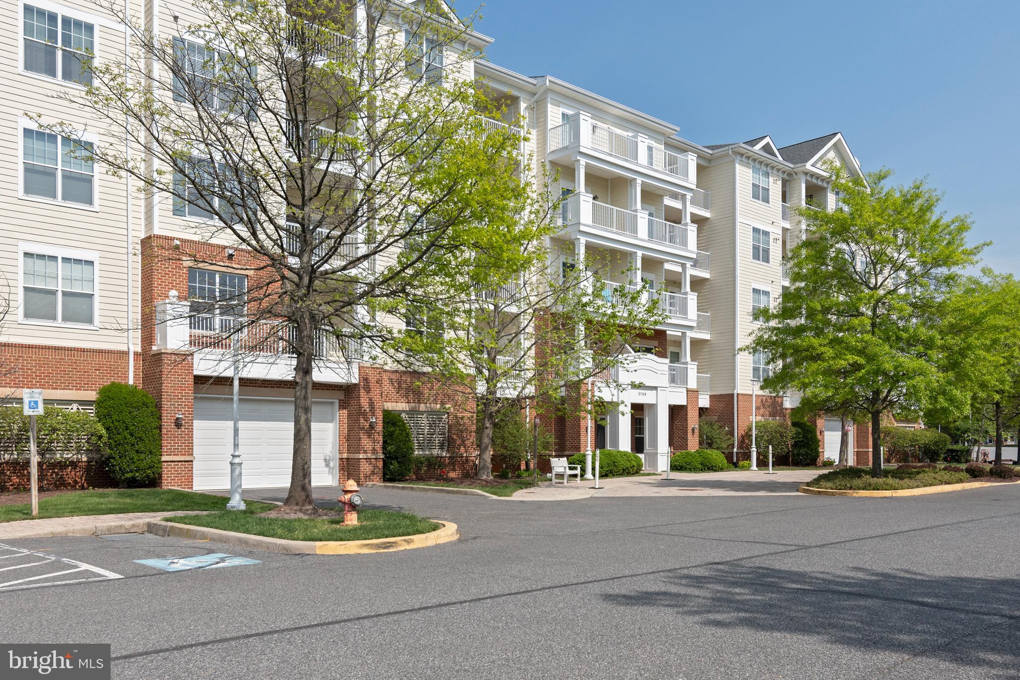2700 WILLOW OAK DRIVE 405D