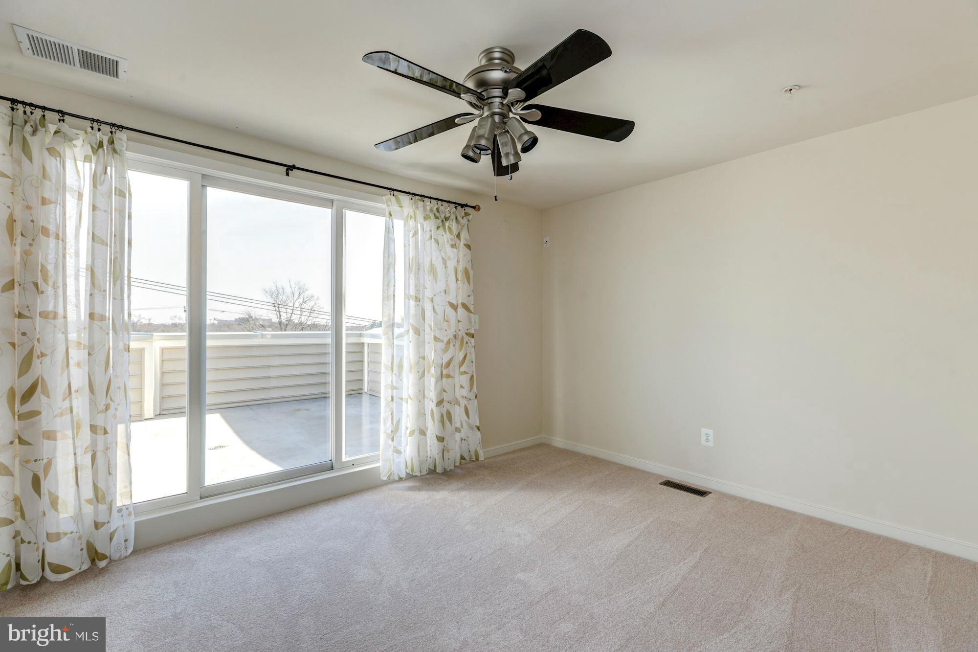 WHEATON FOREST - Residential