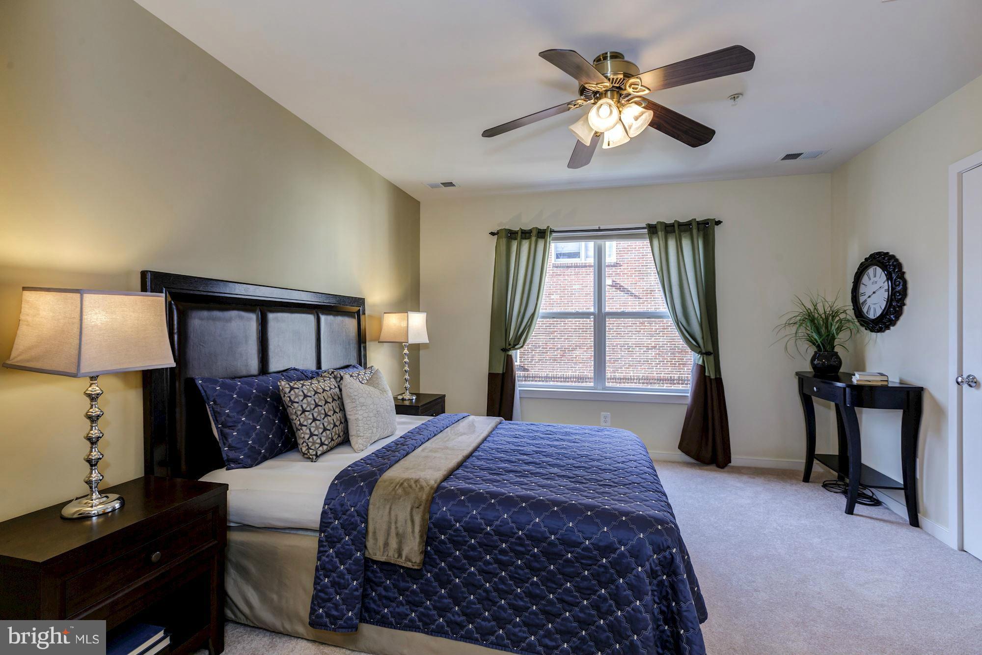 WHEATON FOREST - Residential