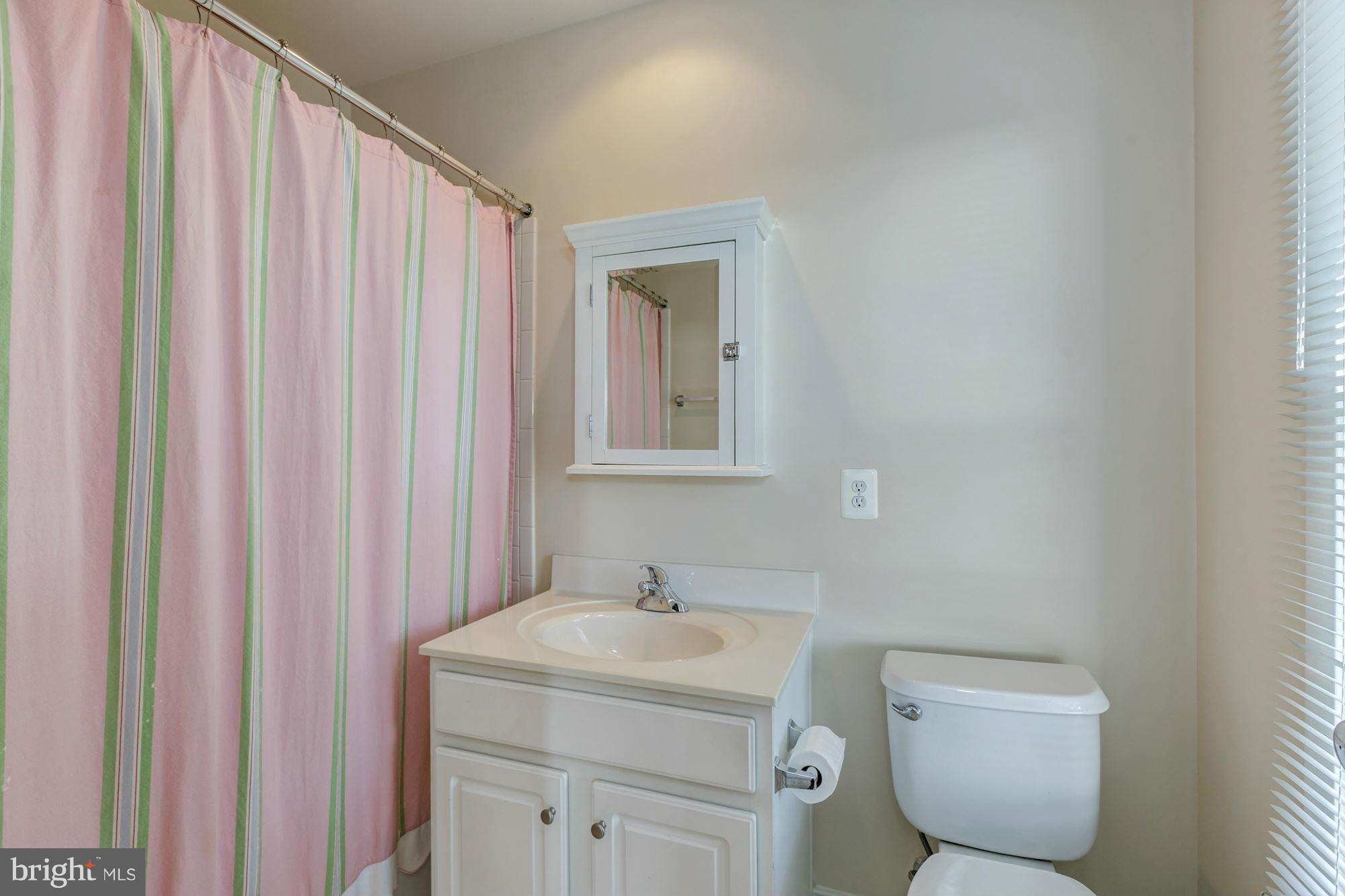 WHEATON FOREST - Residential