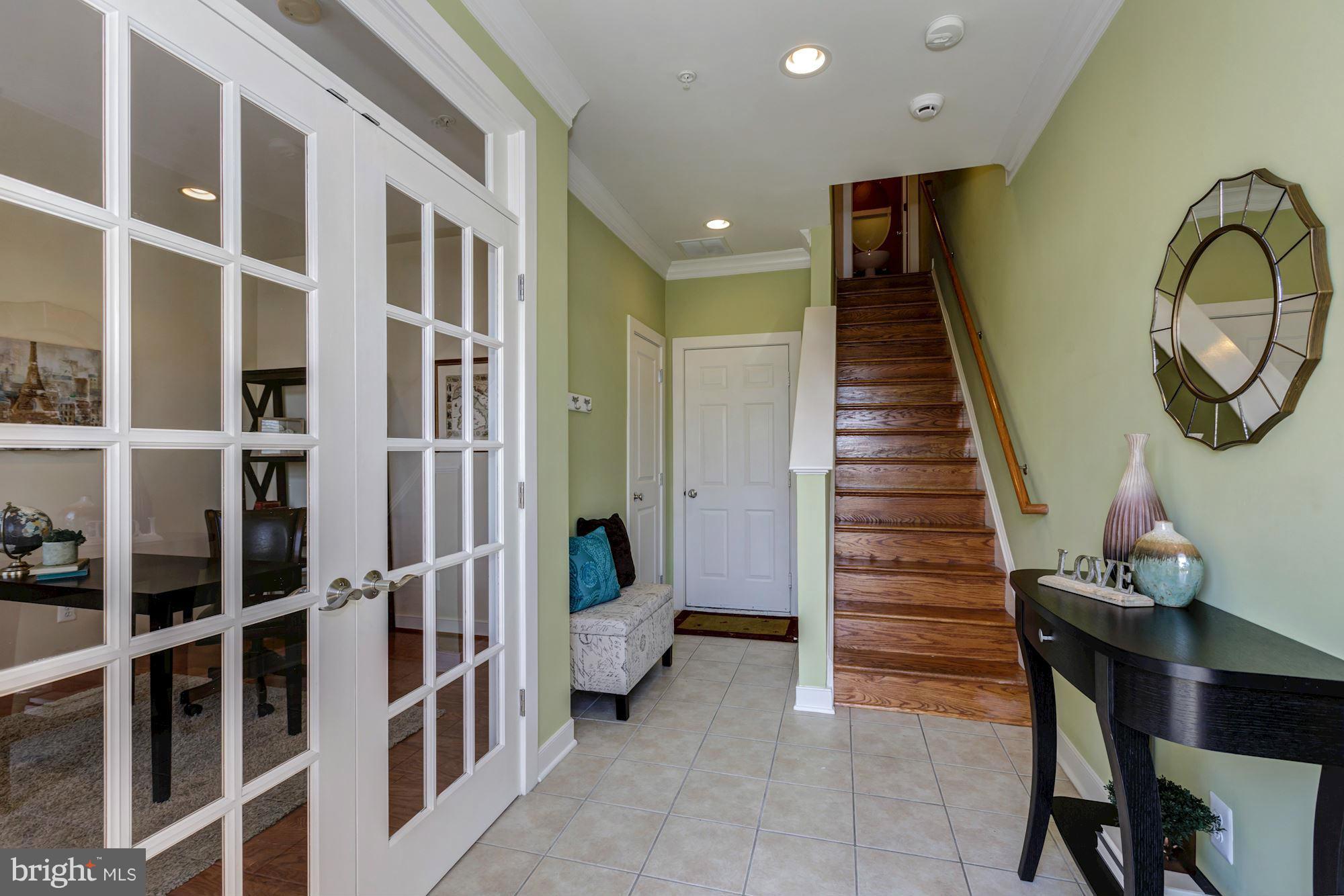 WHEATON FOREST - Residential