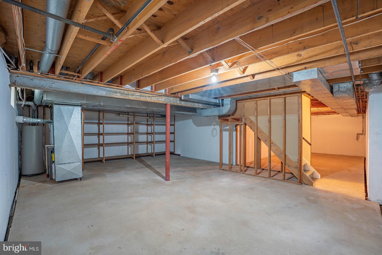 QUEENS GRANT - Residential