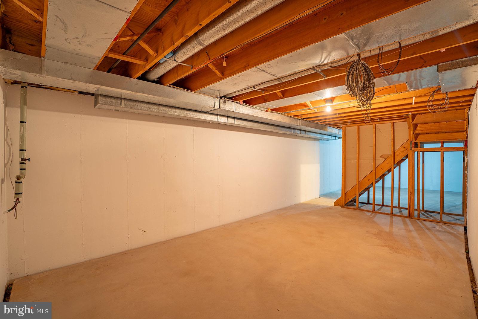 QUEENS GRANT - Residential