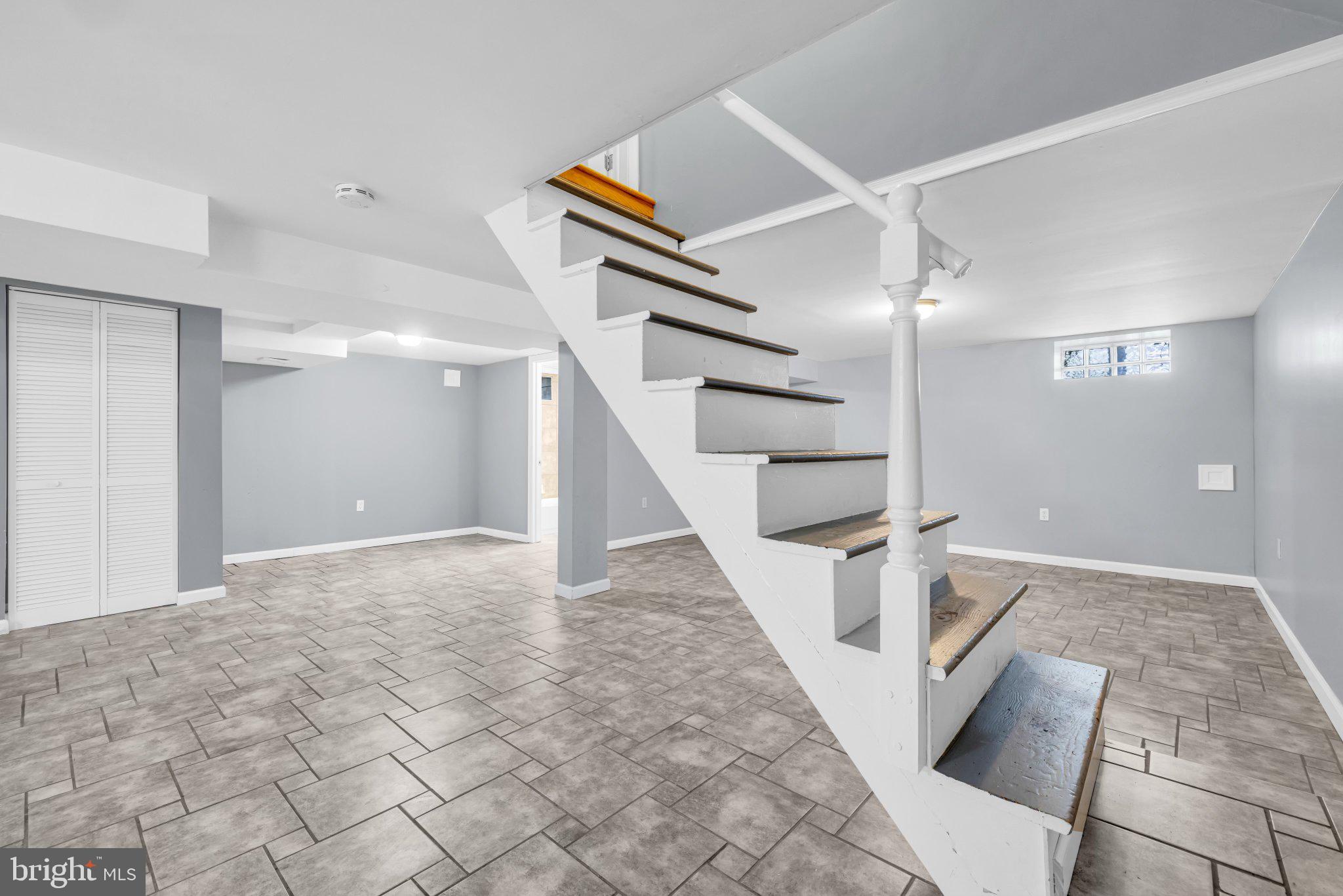 HAMILTON - Residential
