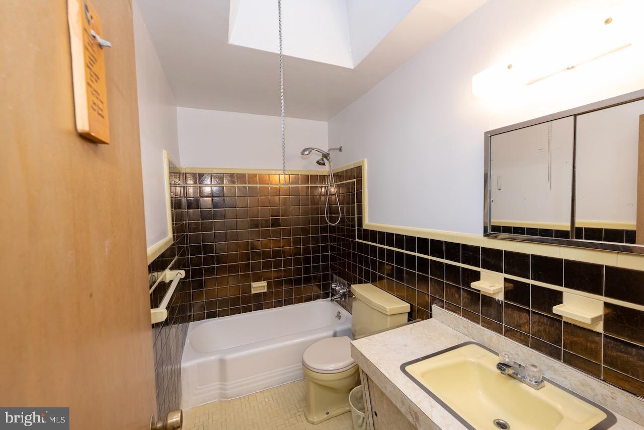 CEDARBROOK - Residential