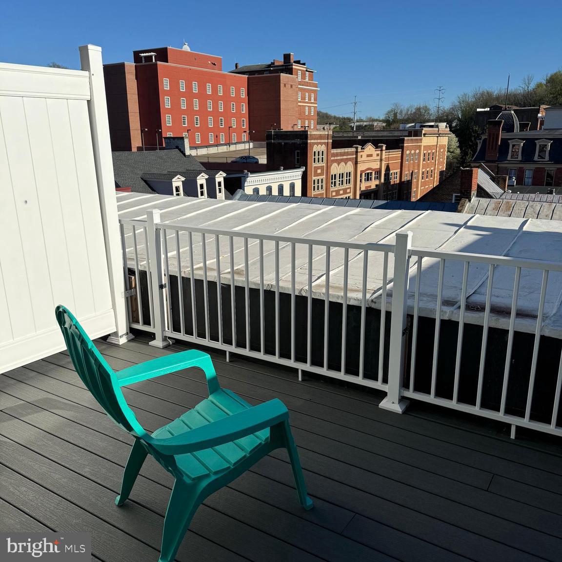 23 E BEVERLEY STREET