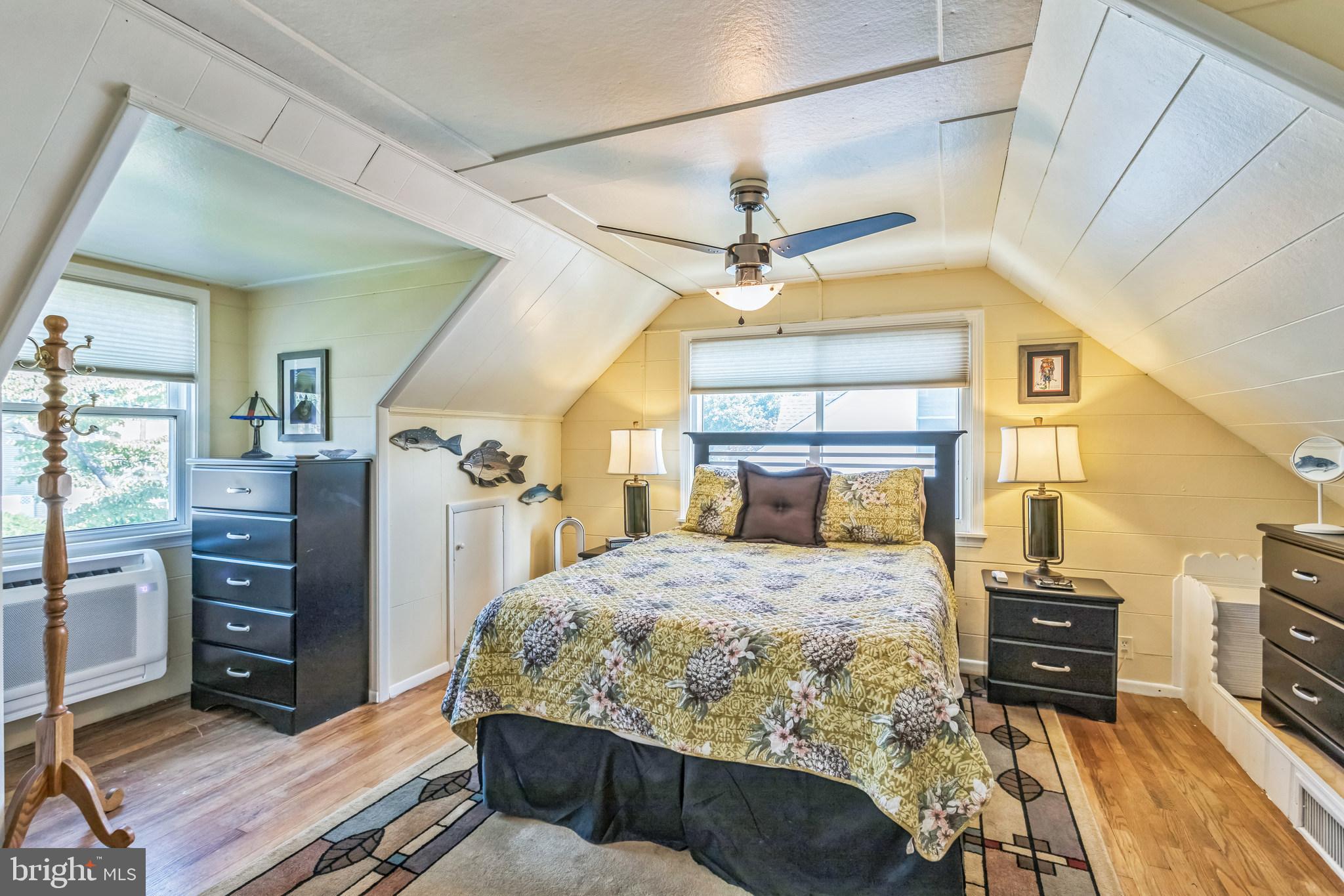 WASHINGTON HGTS - Residential