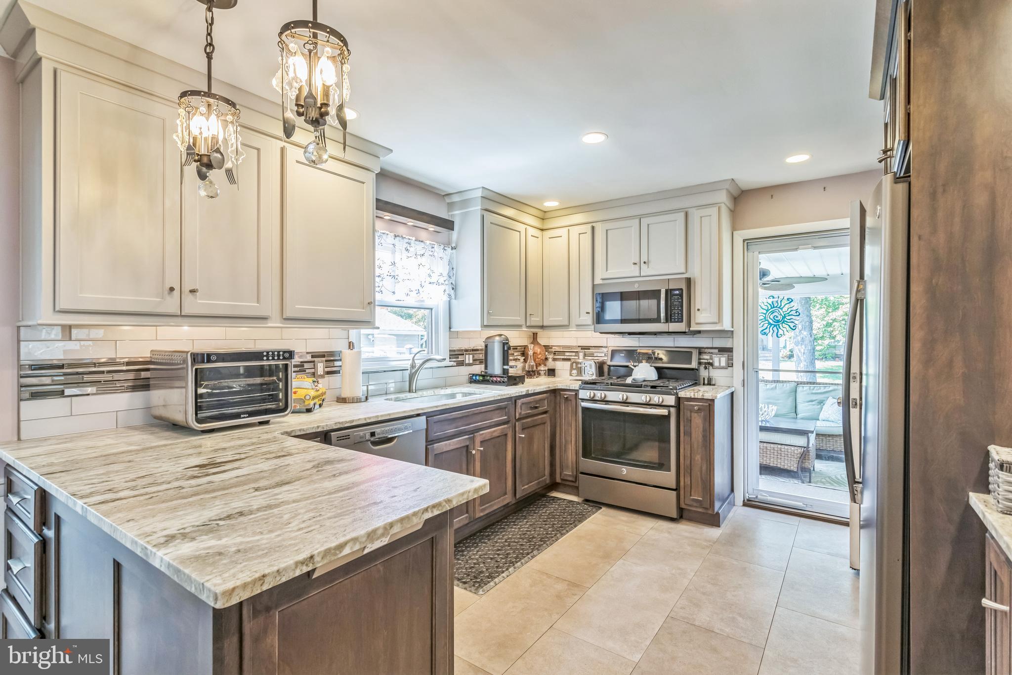 WASHINGTON HGTS - Residential