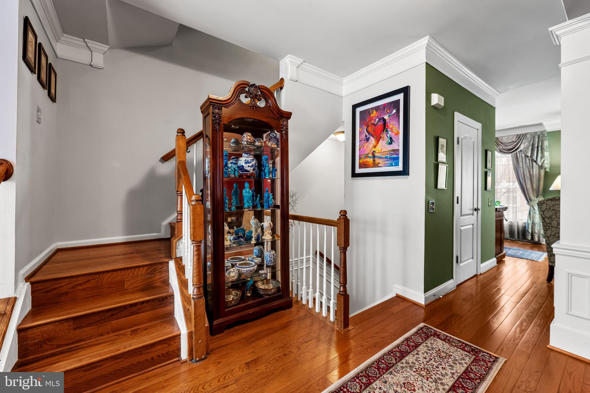 LOCUST POINT - Residential