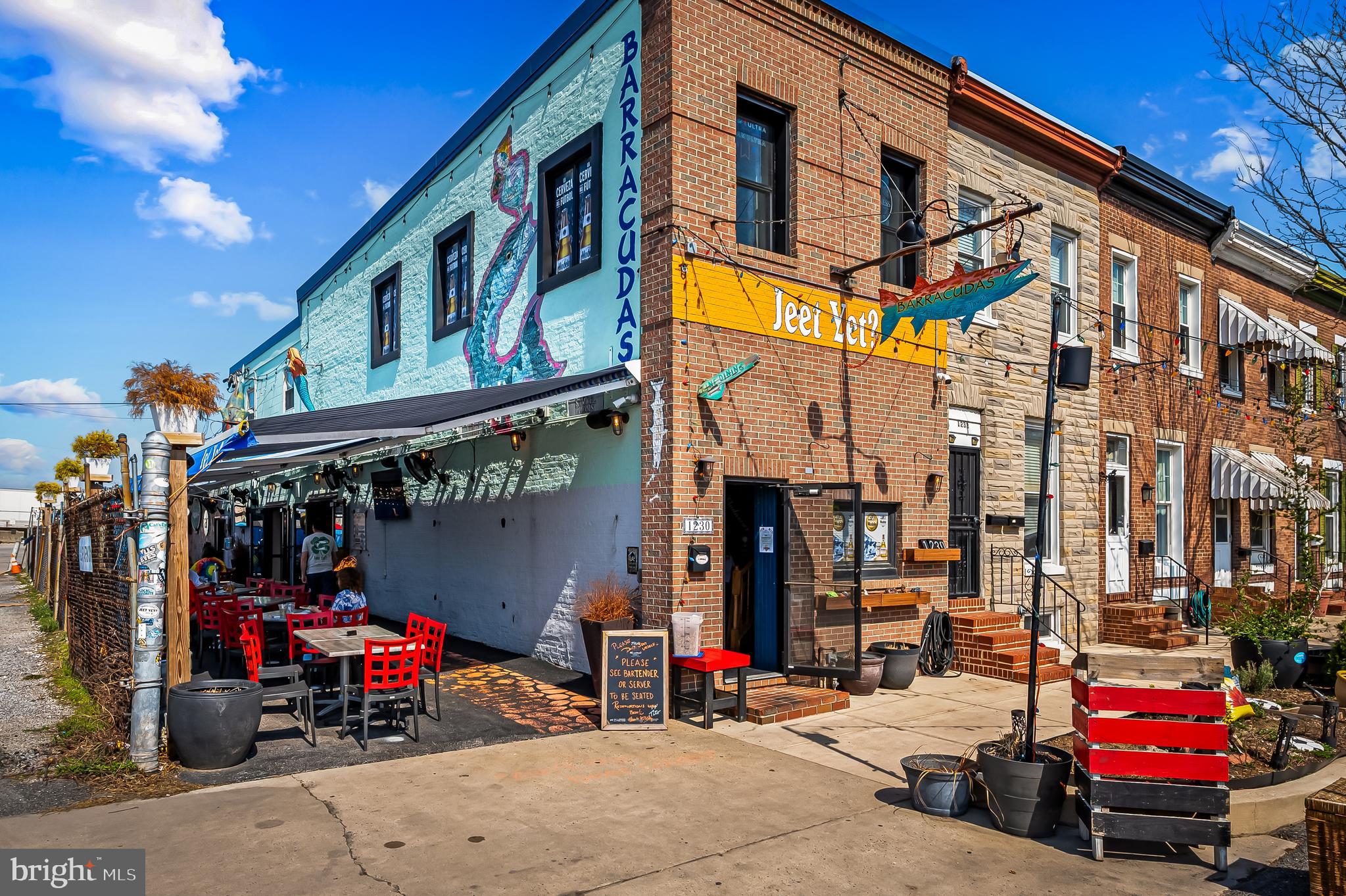 LOCUST POINT - Residential