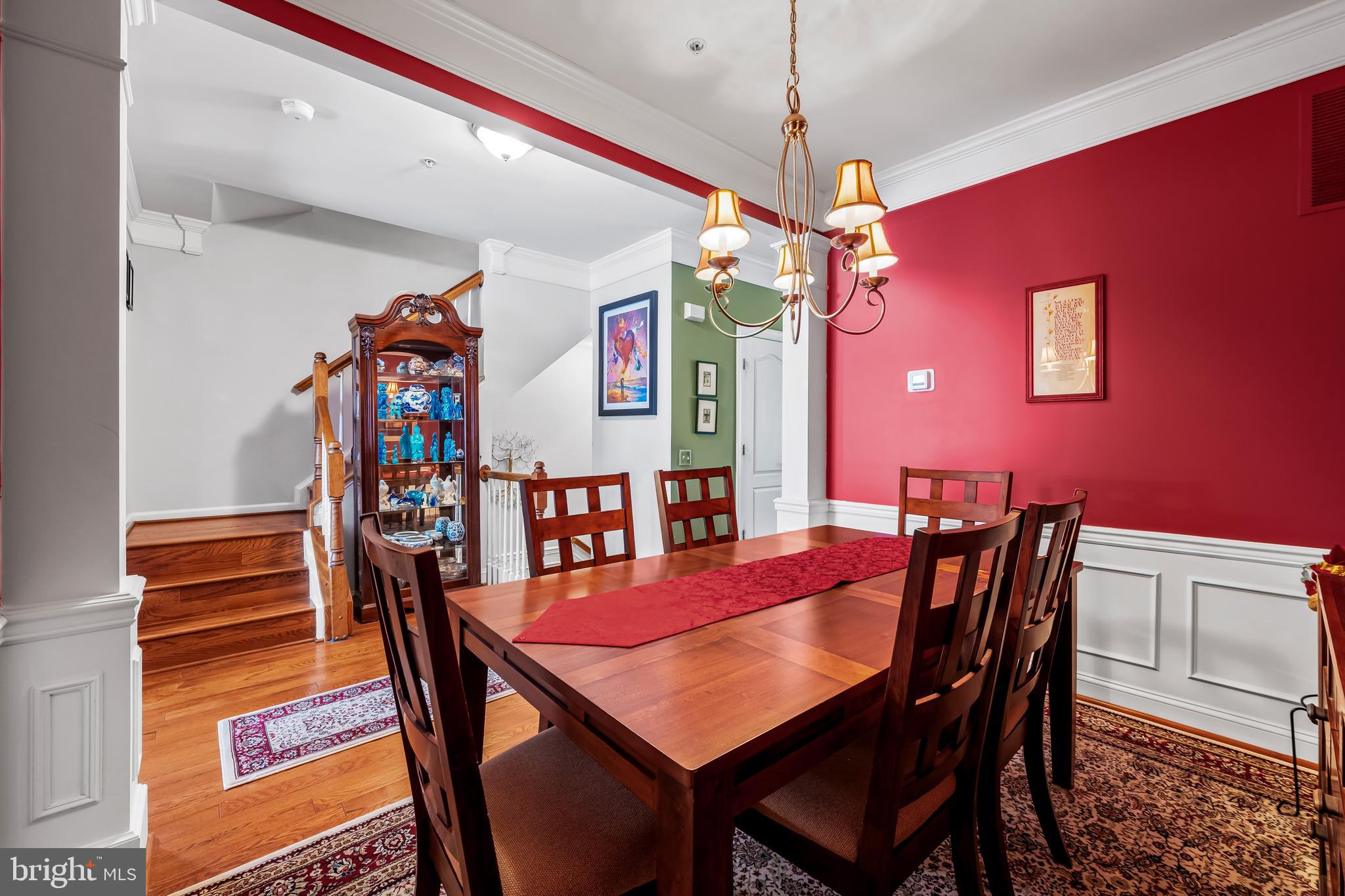 LOCUST POINT - Residential