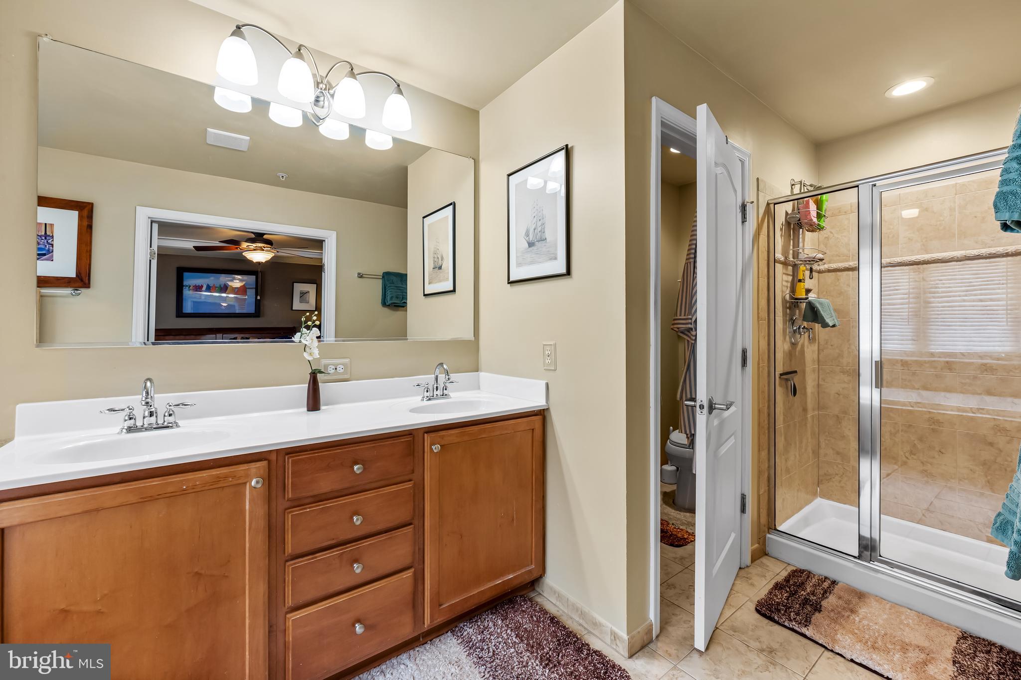 LOCUST POINT - Residential