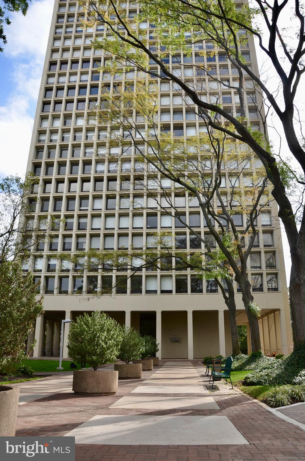 SOCIETY HILL - Residential