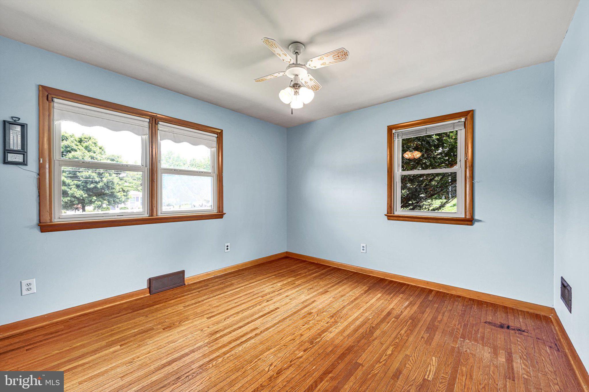 EAST PETERSBURG BOROUGH - Residential