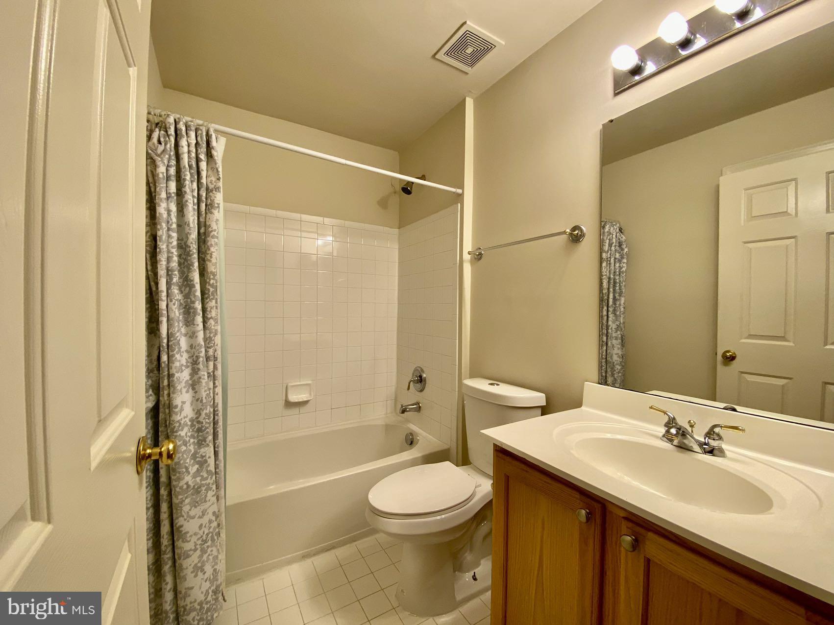 CLARKSBURG RIDGE - Residential Lease